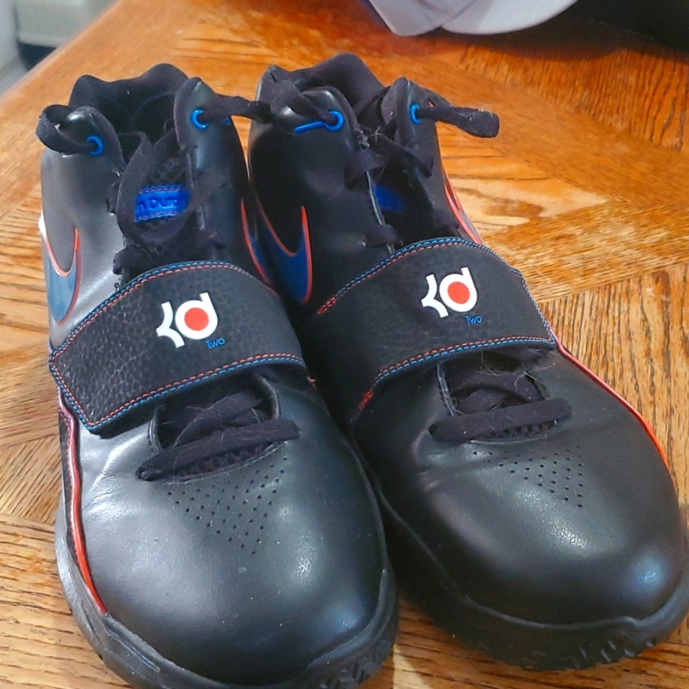 Nike KD 2 away shoes